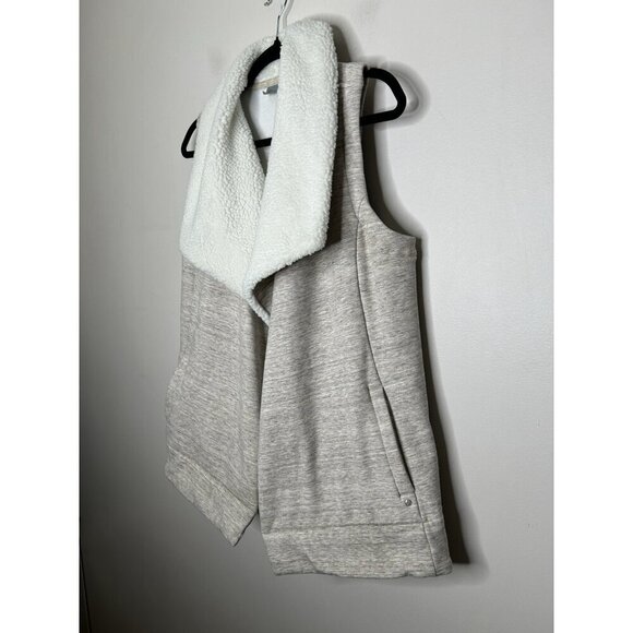 Athleta Apres Anything Vest Women's Tan Sherpa Fleece Lined Open Front Size Med - Picture 5 of 10